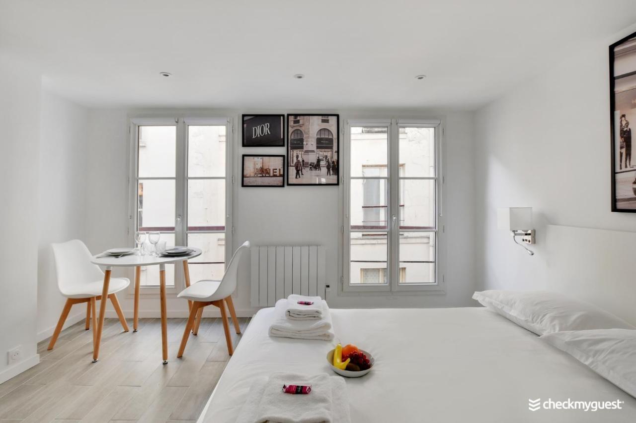 CMG - Cosy studio Le Marais Lejlighed Paris Eksteriør billede